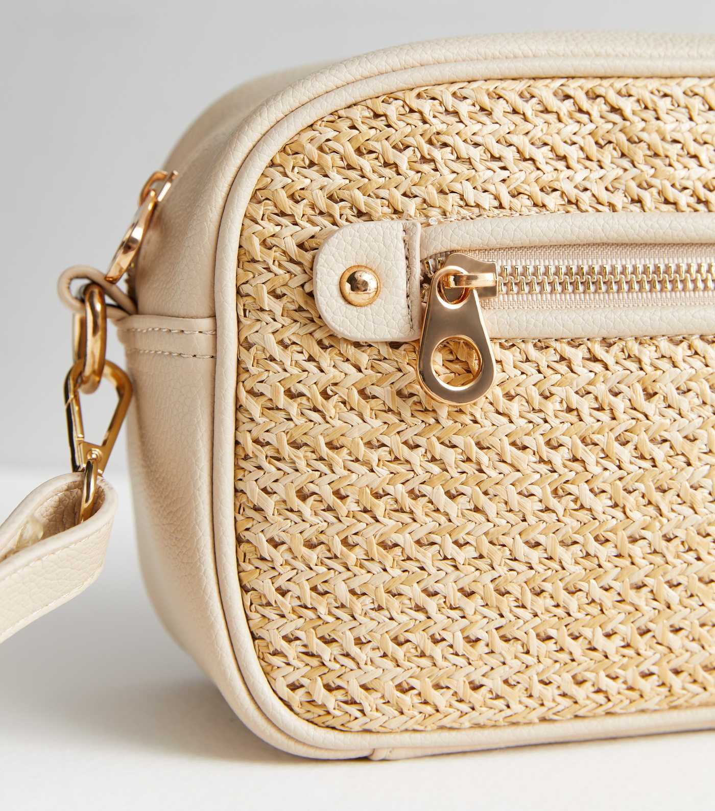 Front Cross Body - Image 3