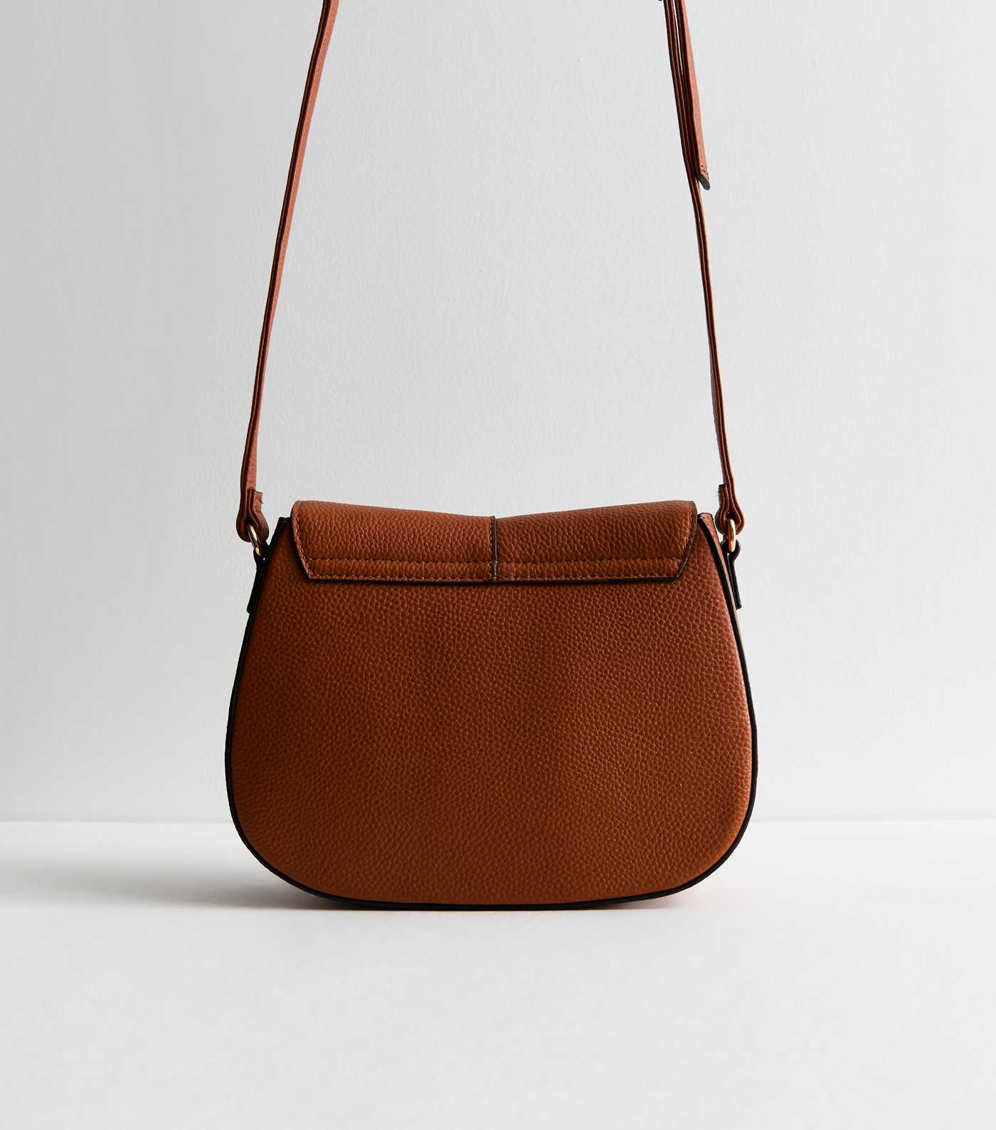 Saddle Cross Body